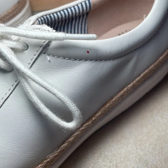 Collection by Clarks | White Raffia Trim Sneakers Size 9 - Picture 6 of 7